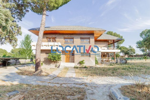 Foto 1 de Xalet en venda a Raya del Palancar - Guadamonte de 9 habitacions amb terrassa i piscina