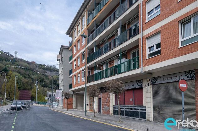 Foto 1 de Piso en venta en La Peña de 2 habitaciones con terraza y garaje