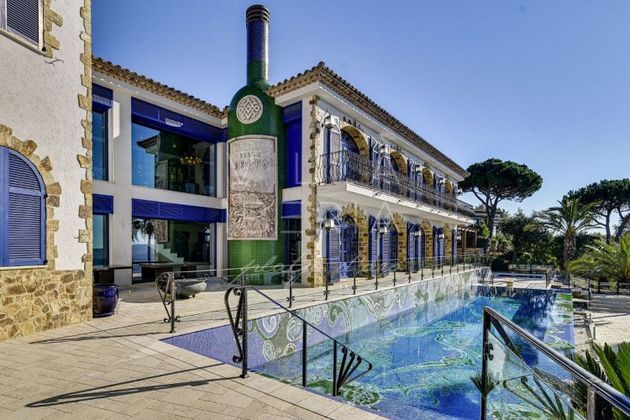 Foto 1 de Xalet en venda a Can Semi - Mas Nou - Mas Ros de 14 habitacions amb piscina i jardí