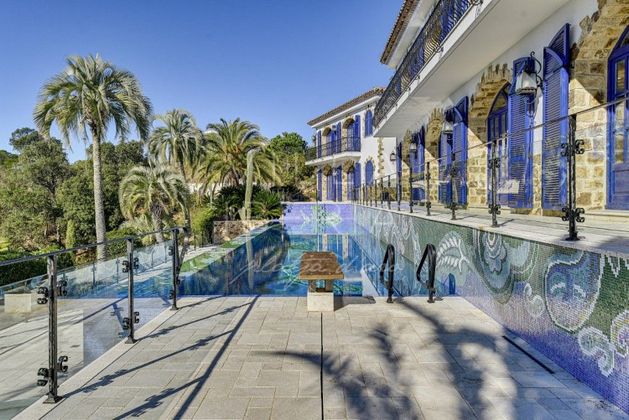 Foto 2 de Xalet en venda a Can Semi - Mas Nou - Mas Ros de 14 habitacions amb piscina i jardí