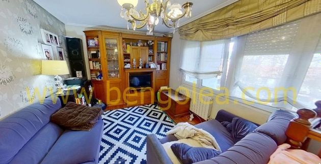 Foto 2 de Casa en venda a Sestao de 4 habitacions amb terrassa i calefacció