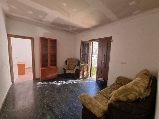 Foto 2 de Chalet en venta en calle Alpujarras de 3 habitaciones con terraza y garaje