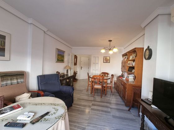 Foto 2 de Pis en venda a Centro - Torremolinos de 3 habitacions amb terrassa i garatge