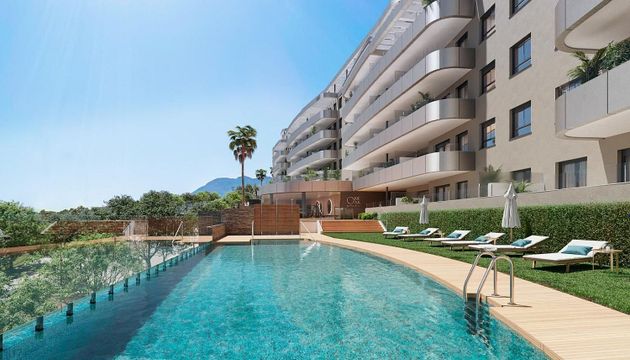 Foto 1 de Pis en venda a calle Antonio de Nebrija de 4 habitacions amb terrassa i piscina