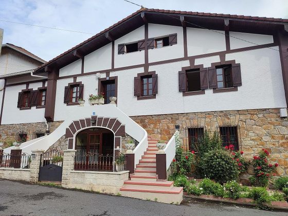 Foto 1 de Casa en venda a Zalla de 6 habitacions amb terrassa i garatge
