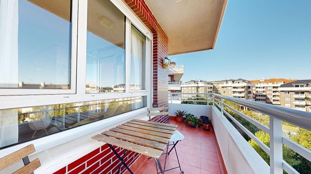 Foto 2 de Piso en venta en calle Subida Campijo de 3 habitaciones con terraza y calefacción