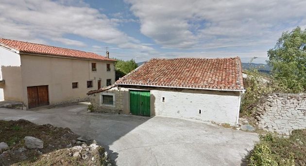 Foto 2 de Casa rural en venda a Valle de Mena de 1 habitació amb piscina i garatge