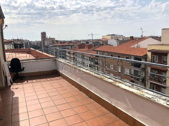 Foto 1 de Ático en alquiler en Vidal de 4 habitaciones con terraza y muebles