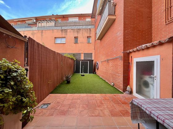 Foto 2 de Venta de dúplex en Castellbisbal de 3 habitaciones con terraza y aire acondicionado