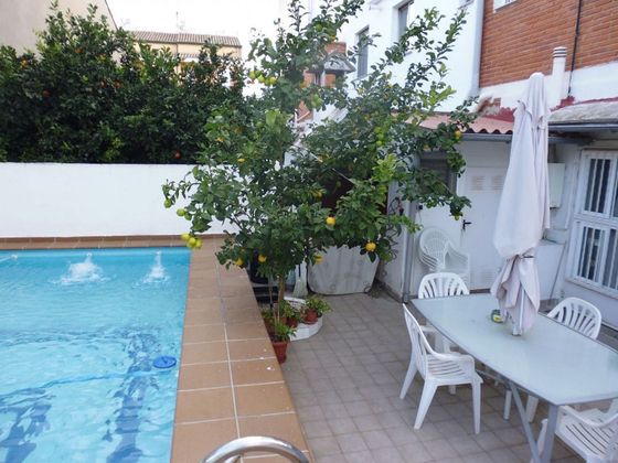 Foto 1 de Casa en venta en calle De Josep Todolí Cucarella de 5 habitaciones con terraza y piscina