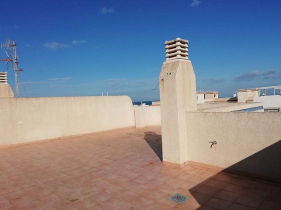 Foto 2 de Piso en venta en Daimús de 2 habitaciones con terraza y piscina