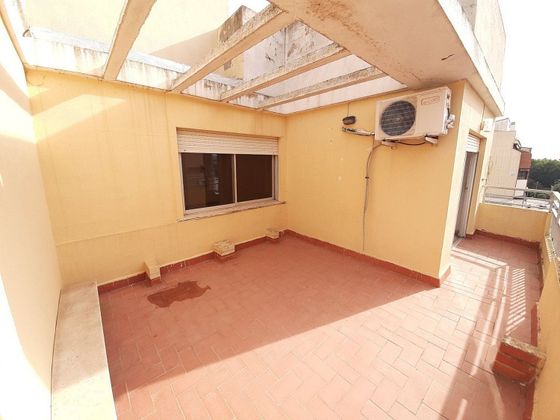 Foto 2 de Ático en venta en Ayuntamiento - Centro de 3 habitaciones con terraza y ascensor