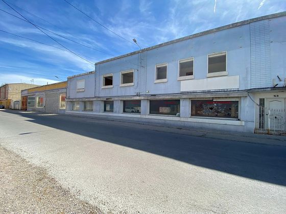Foto 1 de Nau en venda a Villanueva de Castellón de 1740 m²