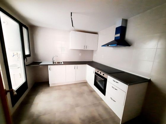 Foto 1 de Venta de piso en Alcúdia (l´) de 2 habitaciones con terraza y garaje
