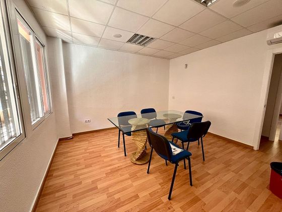 Foto 2 de Oficina en alquiler en Ayuntamiento - Centro de 95 m²