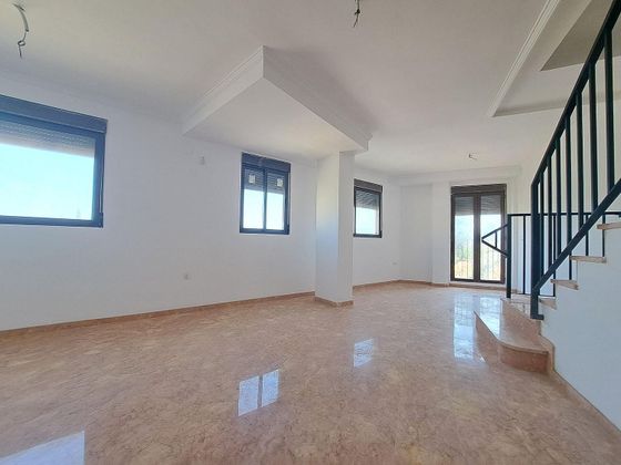 Foto 1 de Casa en venta en Rafelguaraf de 3 habitaciones con terraza y garaje