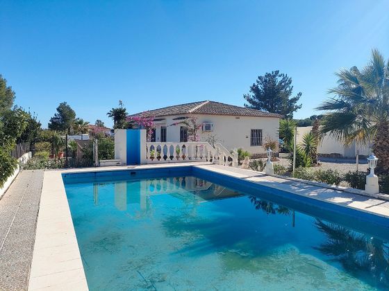 Foto 1 de Xalet en venda a Turís de 3 habitacions amb terrassa i piscina