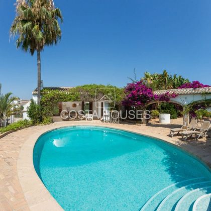 Foto 2 de Xalet en venda a Montgó - Partida Tosal de 6 habitacions amb terrassa i piscina