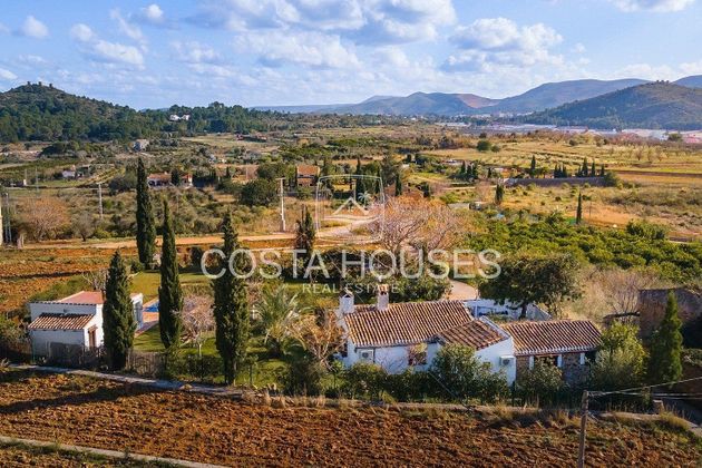 Foto 2 de Venta de casa rural en Pedreguer de 4 habitaciones con terraza y piscina