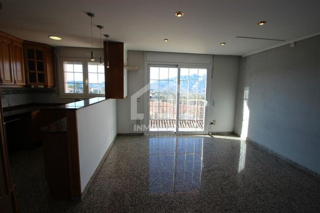 Foto 2 de Dúplex en venta en Vacarisses de 3 habitaciones con terraza y balcón