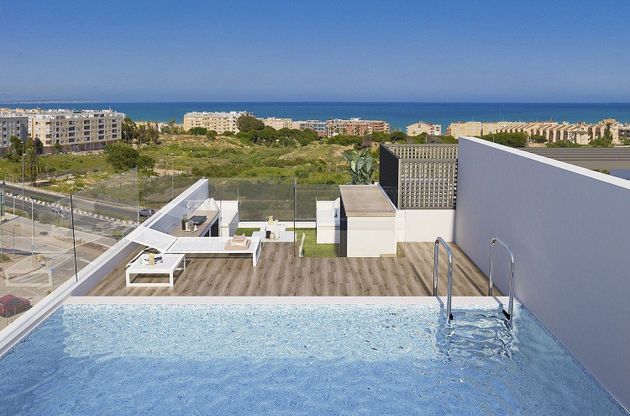 Foto 2 de Casa en venda a Urbanizaciones de 3 habitacions amb terrassa i piscina