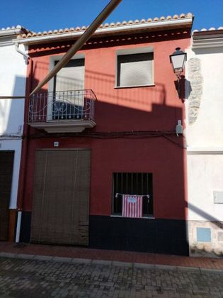 Foto 1 de Casa adossada en venda a calle Boamit de 3 habitacions amb terrassa i balcó