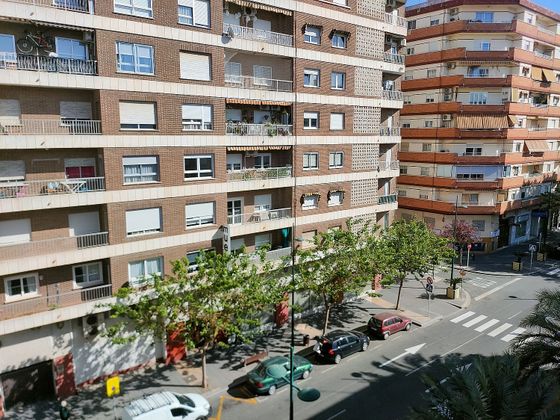 Foto 2 de Pis en venda a Centro - Gandia de 4 habitacions amb balcó