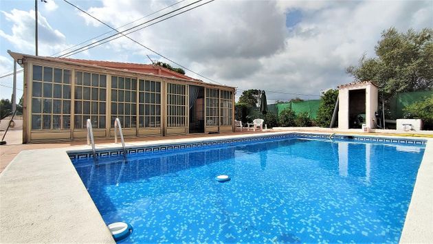 Foto 1 de Venta de chalet en Plaça Eliptica-Republica Argentina-Germanies de 4 habitaciones con terraza y piscina