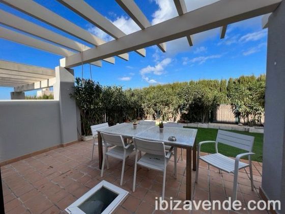 Foto 2 de Xalet en venda a Cala Vedella - Cala Tarida - Cala Conta de 3 habitacions amb terrassa i piscina