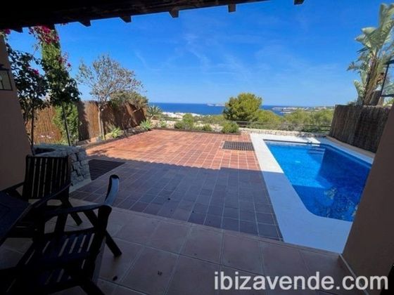 Foto 1 de Casa adossada en lloguer a Cala Vedella - Cala Tarida - Cala Conta de 2 habitacions amb terrassa i piscina