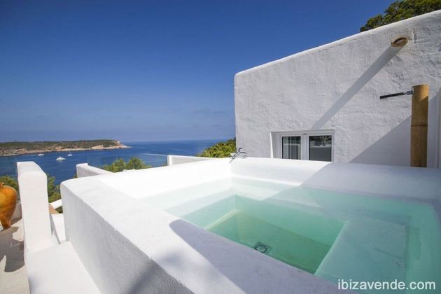 Foto 1 de Casa en venda a Sant Joan de Labritja de 5 habitacions amb terrassa i piscina
