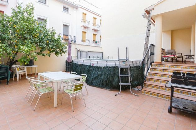 Foto 2 de Chalet en venta en calle Del Pare Gomar de 6 habitaciones con terraza y piscina