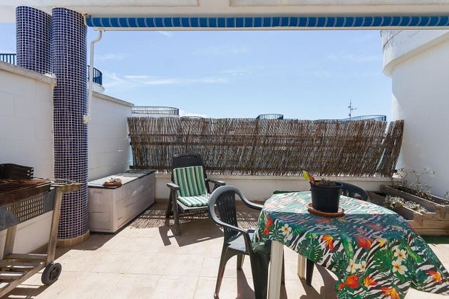 Foto 1 de Àtic en venda a calle Roger de Lauria de 2 habitacions amb terrassa i piscina