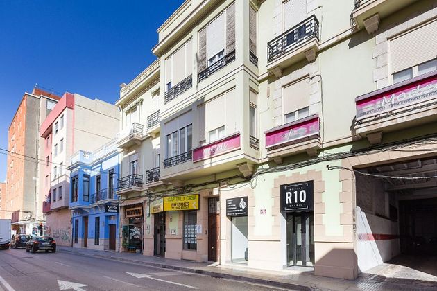 Foto 1 de Pis en venda a calle D'alzira de 5 habitacions amb terrassa i aire acondicionat