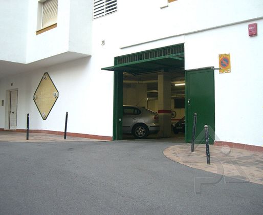 Foto 2 de Garaje en alquiler en Vallpineda - Santa Bàrbara de 10 m²