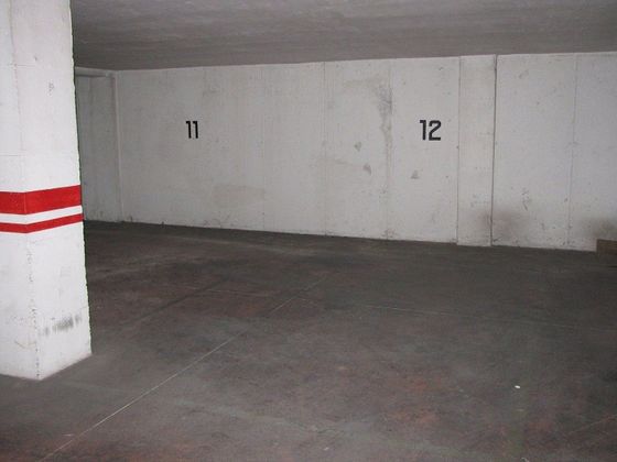 Foto 2 de Venta de garaje en calle Saragossa de 23 m²