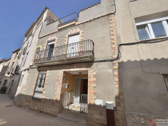 Foto 1 de Casa en venda a Vallbona d´Anoia de 7 habitacions amb garatge i balcó