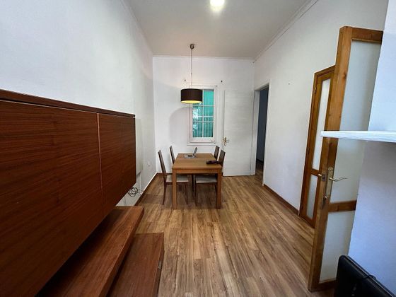 Foto 2 de Piso en alquiler en Can Baró de 2 habitaciones con muebles