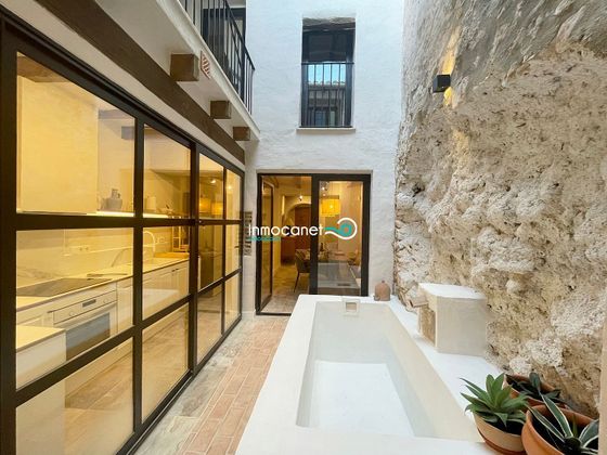 Foto 1 de Casa en venda a Oliva pueblo de 4 habitacions amb terrassa i piscina