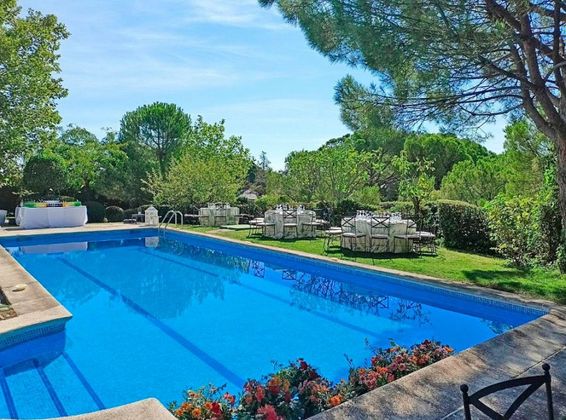 Foto 2 de Xalet en venda a Los Peñascales de 6 habitacions amb terrassa i piscina