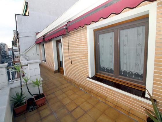 Foto 1 de Pis en venda a Santurtzi de 4 habitacions amb terrassa i garatge