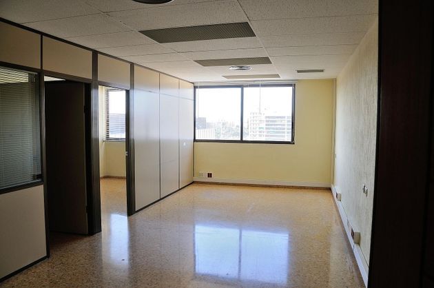 Foto 2 de Oficina en alquiler en calle Del Professor Beltrán Báguena con aire acondicionado