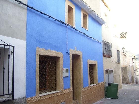 Foto 1 de Casa en venda a calle Alta de 4 habitacions amb terrassa i aire acondicionat