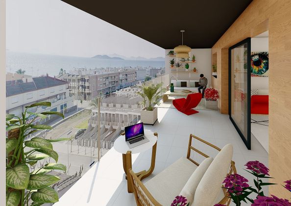 Foto 1 de Venta de piso en calle Aguamarina de 3 habitaciones con terraza y piscina