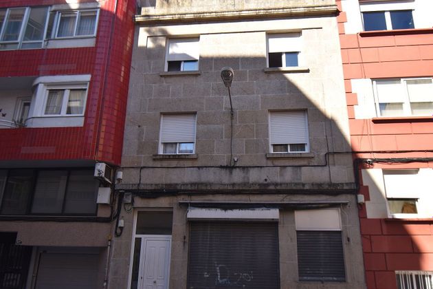 Foto 1 de Edifici en venda a calle De Asturias de 317 m²
