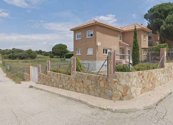 Foto 1 de Xalet en venda a calle Javacruz de 3 habitacions amb terrassa i garatge