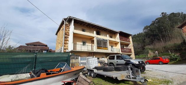 Foto 2 de Casa rural en venta en barrio El de 4 habitaciones con balcón