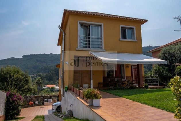 Foto 2 de Casa en venta en Coruxo - Oia - Saiáns de 4 habitaciones con terraza y piscina
