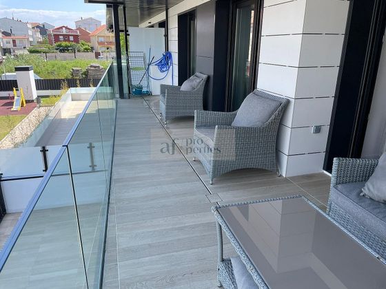 Foto 2 de Pis en venda a calle José Fariña Jamardo de 2 habitacions amb terrassa i piscina