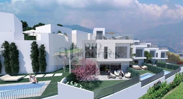Foto 1 de Casa en venda a Teis de 4 habitacions amb terrassa i piscina